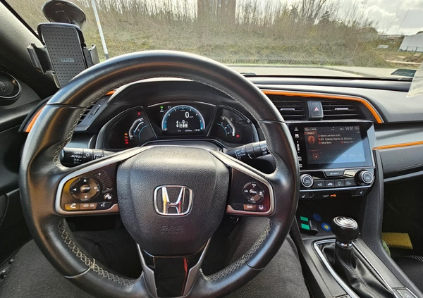 Honda Civic cena 60900 przebieg: 122250, rok produkcji 2017 z Gdańsk małe 79
